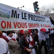 Commerçants, chefs d'entreprise... plus de 500 Calaisiens manifestent à Paris