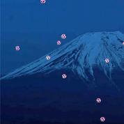Spectacle de drones au mont Fuji