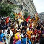 À Paris ce week-end: rock anglais, fête hindoue, spectacle aquatique