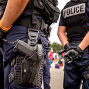 Paris : cinq étrangers soupçonnés de vouloir acheter des armes d'assaut interpellés