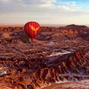 Le désert d'Atacama vu d'une montgolfière