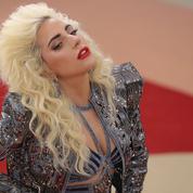 Lady Gaga se met au karaoké avec James Corden
