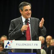 Primaire à droite : à Paris, François Fillon fait le plein de supporteurs
