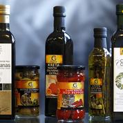 Les Grecs se ruent sur l'huile d'olive et le café avant une hausse de la TVA