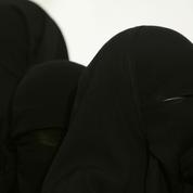 Le Maroc bannit la burqa