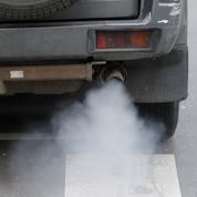 Marché automobile : en mars, l'essence a doublé le diesel