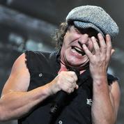 Brian Johnson d'AC/DC, malgré son risque de surdité remonte sur scène