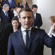 Remaniement ministériel : ces élus de droite que Macron convoite