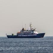 Tunisie : le bateau antimigrant au point mort