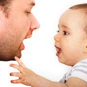 Comment le sens des mots vient aux bébés