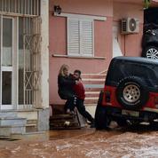 La Grèce en deuil après des inondations meurtrières