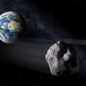 Un astéroïde de la taille de l'Arc de Triomphe va frôler la Terre mardi