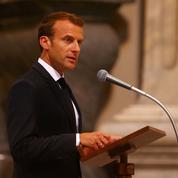 Lifeline : Macron accuse l'ONG de «faire le jeu des passeurs»