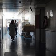 Les hôpitaux font trop appel aux consultants extérieurs, selon la Cour des comptes