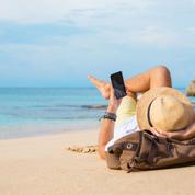 Smartphones : ces applis indispensables pour les vacanciers