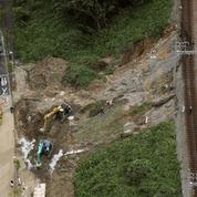 Trois disparus après le passage du typhon Cimaron au Japon