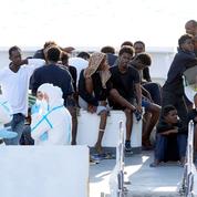 Migrants : Bruxelles balaie les «menaces» italiennes