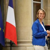 Affaire Françoise Nyssen : l'opération de police dans les locaux d'Actes Sud, à Paris, est terminée