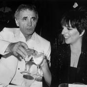Elvis, Ray Charles, Liza Minnelli, Elton John... les plus grands ont repris les chansons d'Aznavour