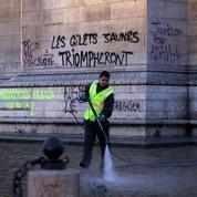«Gilets jaunes»: les internautes du Figaro sont «choqués» par les dégradations à Paris