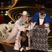 Monologue, lapins en peluche... Comment les Oscars ont manœuvré sans présentateur