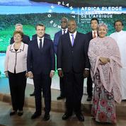 À Nairobi, Macron prend de nouveaux engagements pour la planète