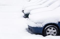 Comment gérer les dégâts liés à la neige sur votre voiture ?