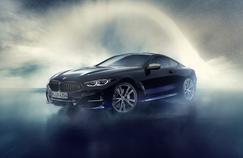 Une météorite entre en collision avec une BMW Série 8