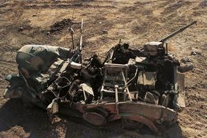 Épave d'un véhicule blindé lors de la guerre du Kippour en octobre 1973 en Syrie.