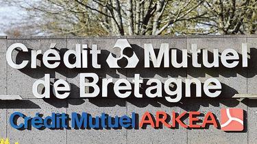 Crédit mutuel : la Confédération rompt le dialogue avec Arkéa