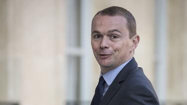 Ejecutivo confirma eliminación de 120.000 cargos gubernamentales