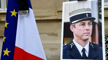 Il y a un an tombait Arnaud Beltrame: hommage à un héros