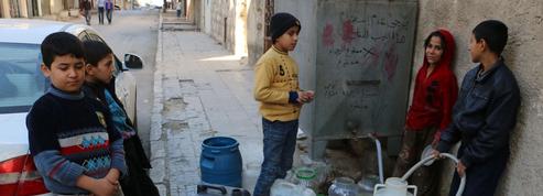 Syrie: les téléphones portables pour faire face à la pénurie d'eau à Alep