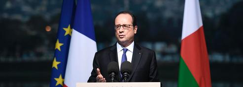Hollande cerné jusqu'à Madagascar par ses rivaux socialistes