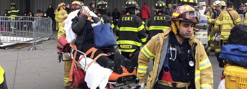 New York : le déraillement d'un train fait une centaine de blessés