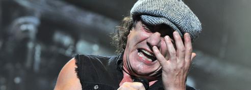 Brian Johnson d'AC/DC, malgré son risque de surdité remonte sur scène