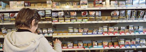 La guerre des prix n'empêche pas la forte chute des ventes de cigarettes