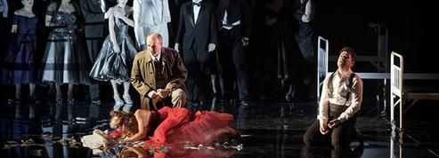 La Traviata à l'anglaise au théâtre des Champs-Élysées