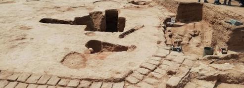 Un sanctuaire contenant des dépouilles millénaires découvert au Pérou