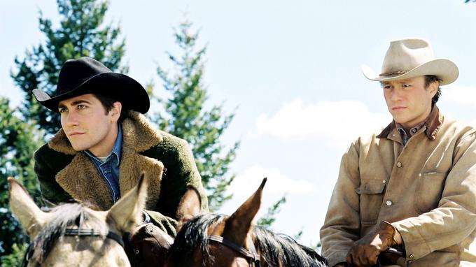  Jake Gyllenhaal (left) and Heath Ledger in "The Secret of Brokeback Mountain." 