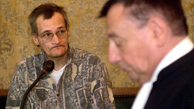 Francis Heaulme en 1999, lors du procès sur le meurtre de Jean Rémy, tué en 1992 à Boulogne-sur-Mer.