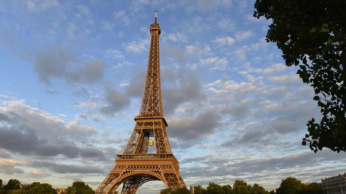 Nouvelle amende pour le diffuseur historique de la Tour Eiffel