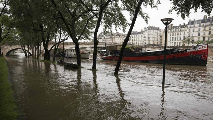 Dix Images Qui Témoignent Des Inondations Dans Le Centre Et L'est De La ...