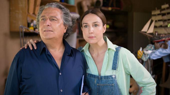 Philippe De Chauveron Et Sa Femme Pourquoi on a aimé À bras ouverts, la nouvelle comédie de Philippe de