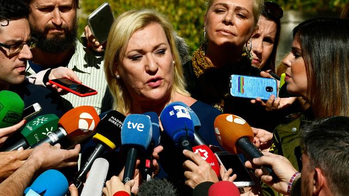 XVM602a56a2-caef-11e8-896c-7d05c73a49da.