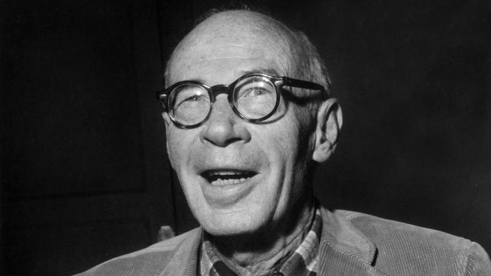 JeanEdern Hallier en 1980 «Miller, le dépotoir des analphabètes»