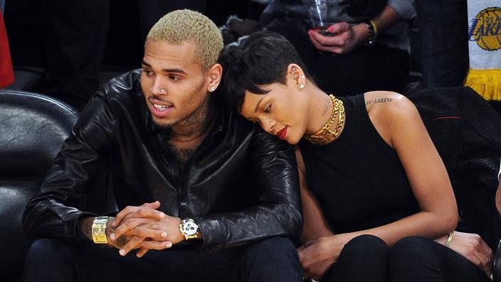 Chris Brown, accusé de violences sur Rihanna, annule sa