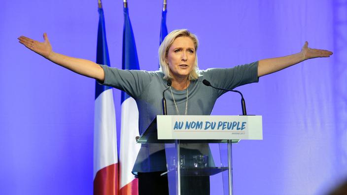 Marine Le Pen : «Nous Sommes De Droite Et De Gauche»