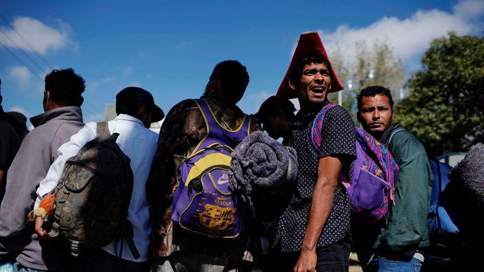 Les États-Unis commencent à renvoyer au Mexique des demandeurs d'asile
