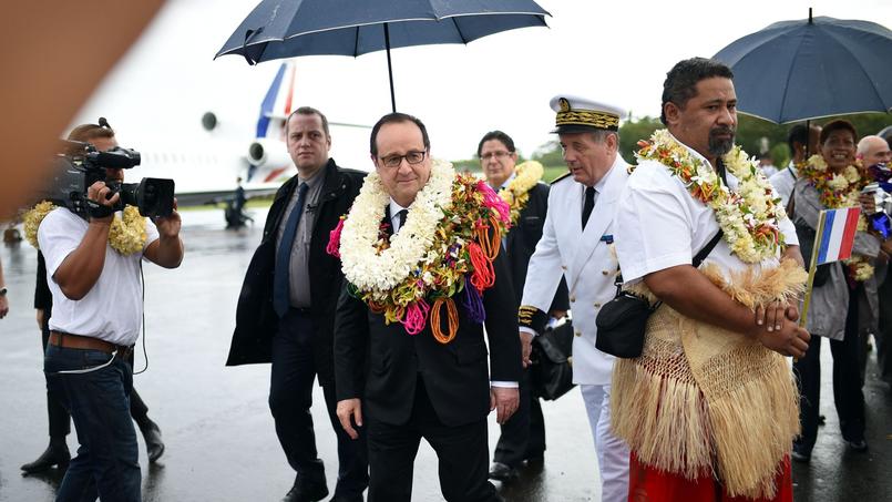 François Hollande a rappelé qu'il était le premier président à venir à Wallis depuis Giscard et qu'aucun président ne s'était rendu à Futuna.